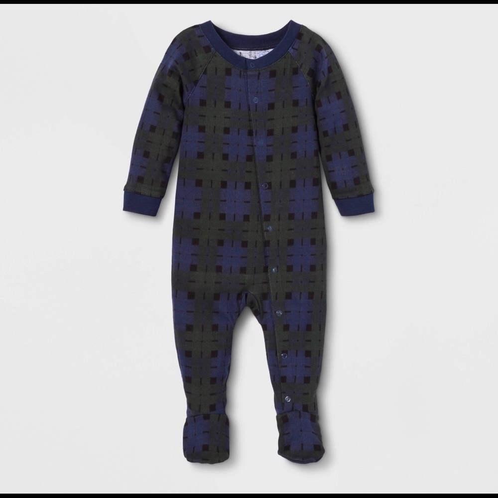 New Wondershop Plaid Pajamas 6-9m